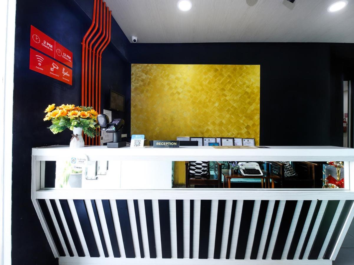 Oyo727大王花酒店 亞庇 外观 照片