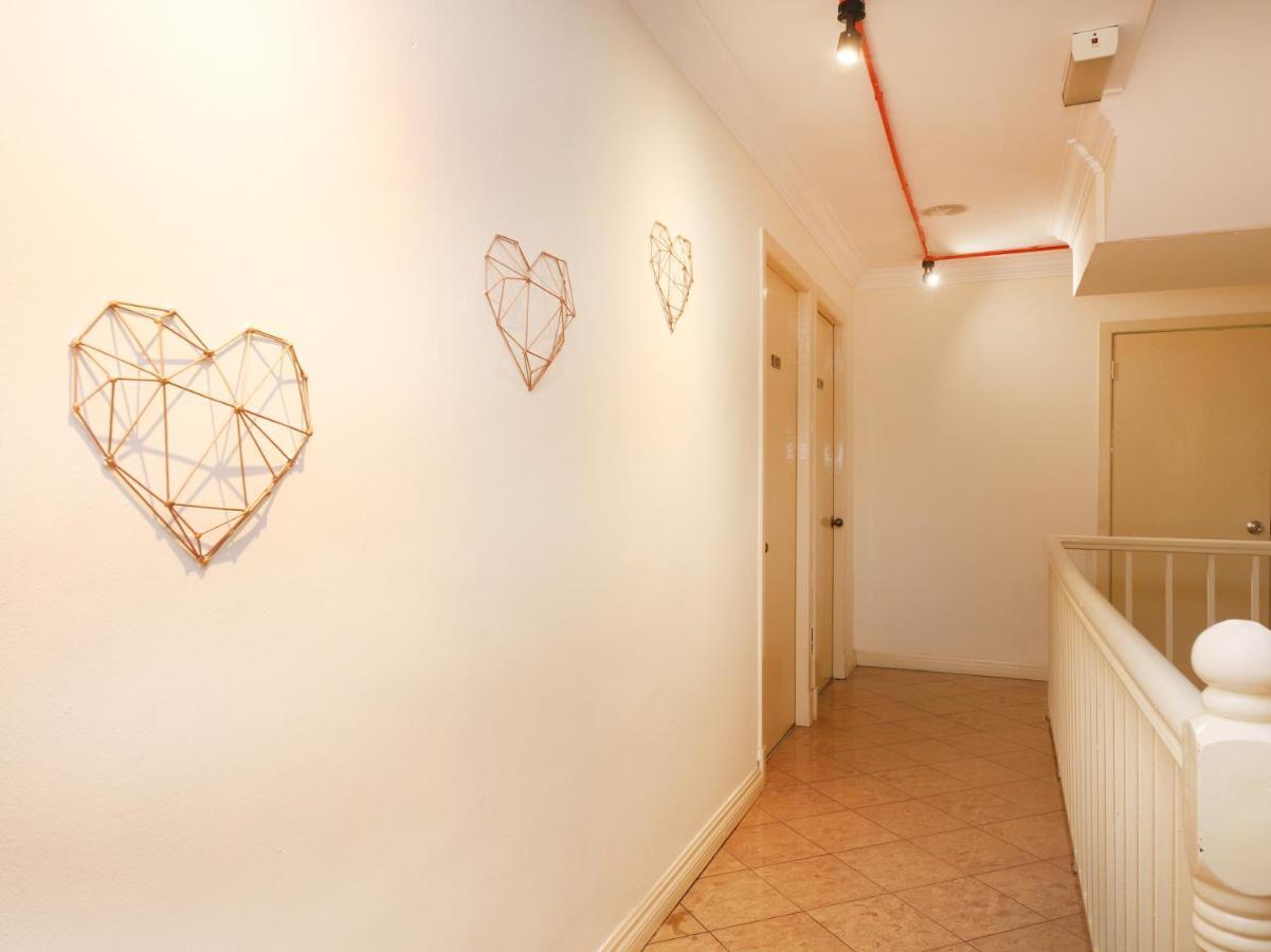 Oyo727大王花酒店 亞庇 外观 照片